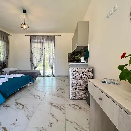Torra's Apartment